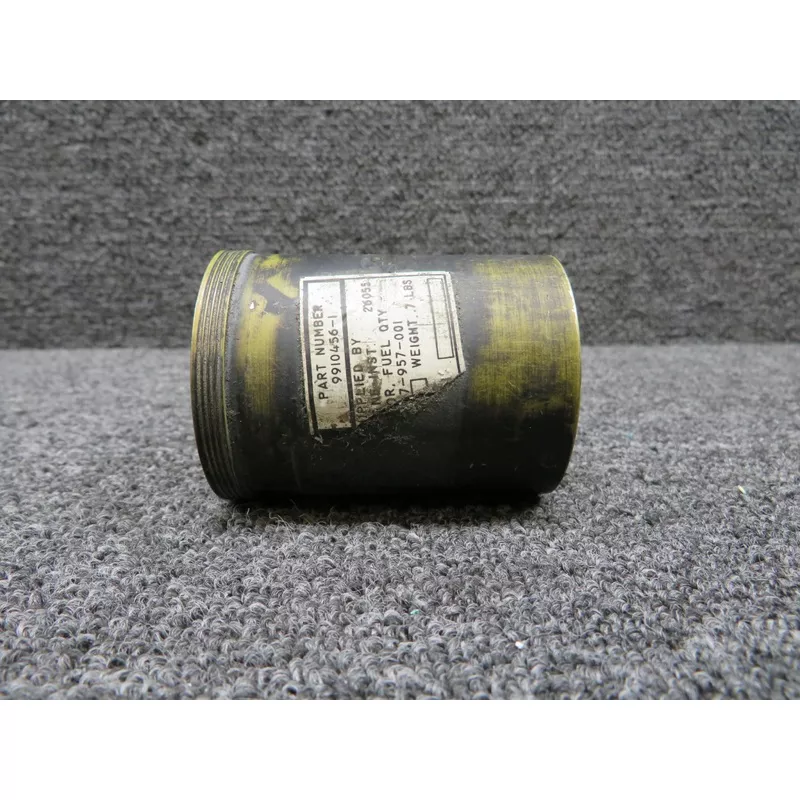 267-957-001 (Alt: 9910456-1) Gull Airborne Fuel Quantity Indicator (Worn Paint)